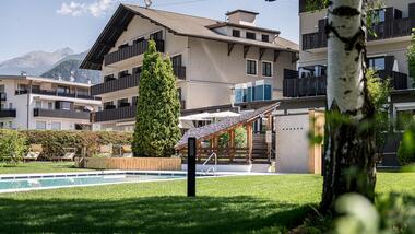 ander-pool-auerlukasphotography-web-15